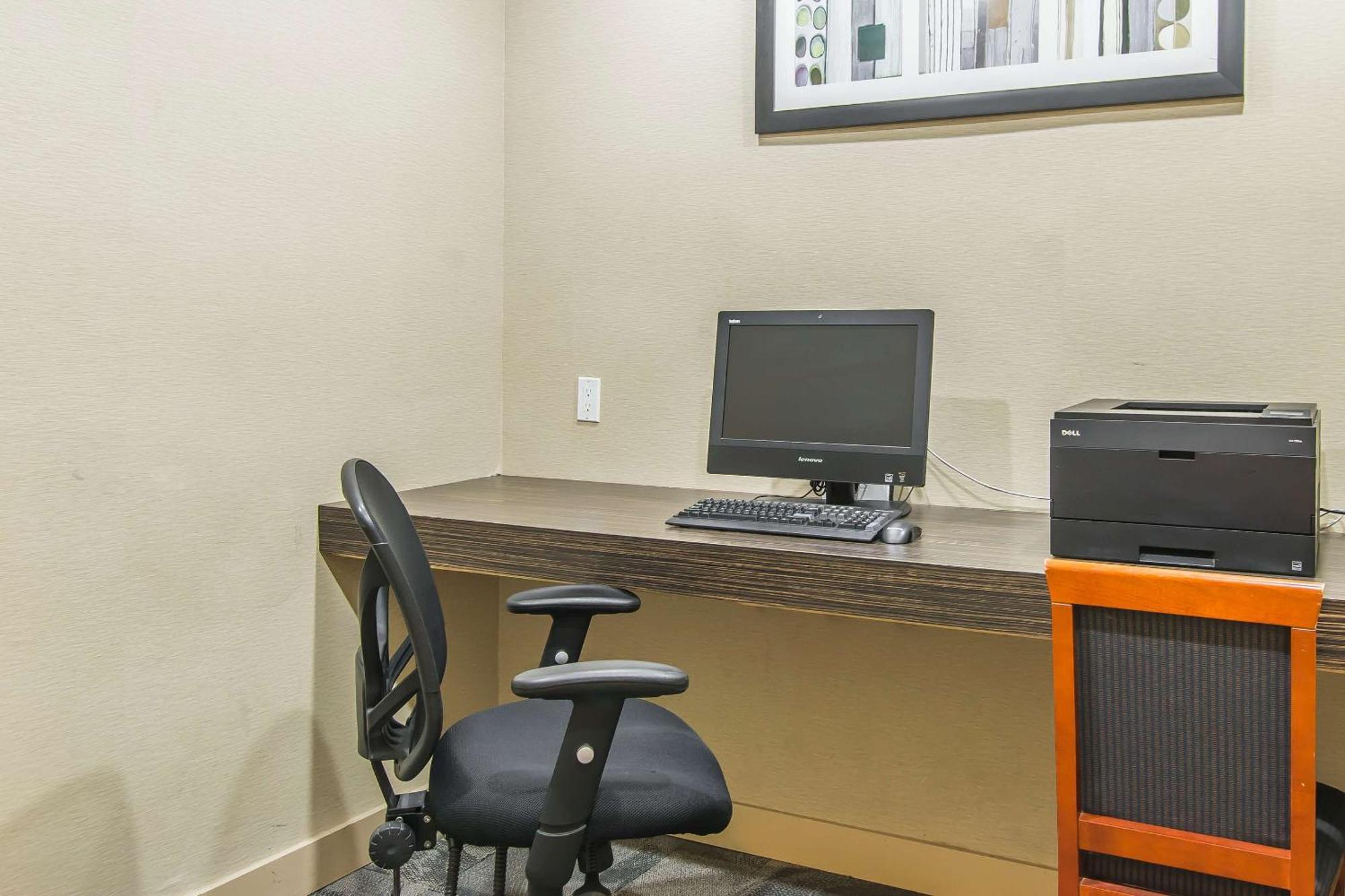 מונטריאול Comfort Suites Downtown מראה חיצוני תמונה