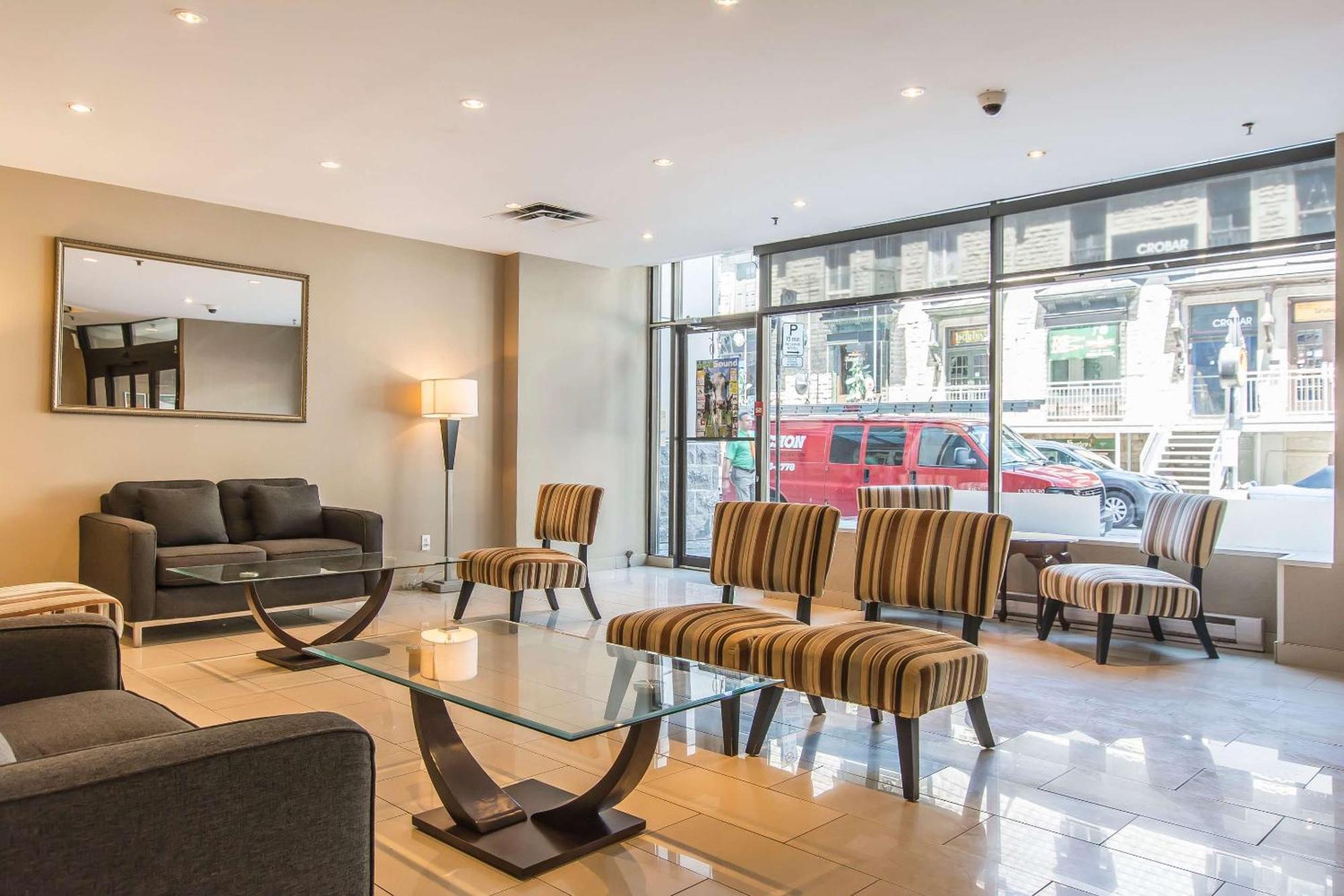 מונטריאול Comfort Suites Downtown מראה חיצוני תמונה